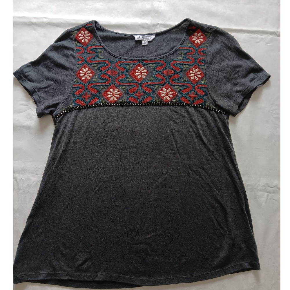 THML Womens Gray Embroidered Yoke Short Sleeve Knit Top TM4382 Size Small